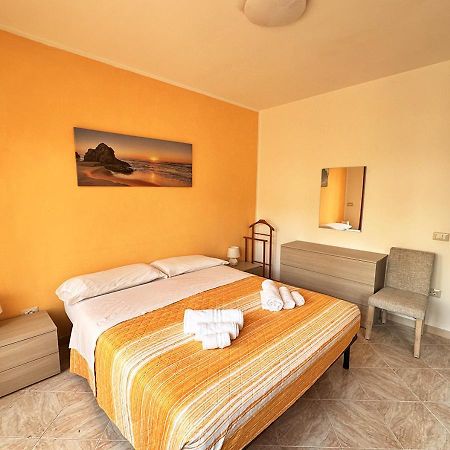 Appartamento Residenza Guardia Vecchia La Maddalena  Esterno foto